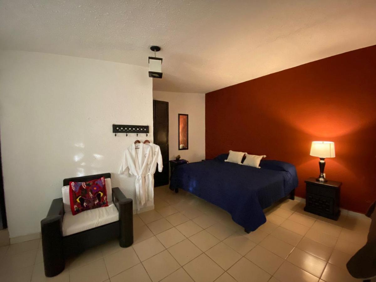Boutique Calderon Hotel